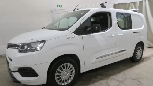 TOYOTA Proace City Electric Electric 50 kWt Comfort L2 Lang /1eier /Krok /Takbøyler
