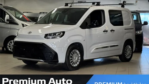 TOYOTA Proace City Electric Electric 50 kWt / L1 / Skinnseter / Hengerfeste / R.kam