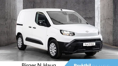 TOYOTA Proace City Electric 50 kWt Comfort L1 MED FULLT MVA FRADRAG!