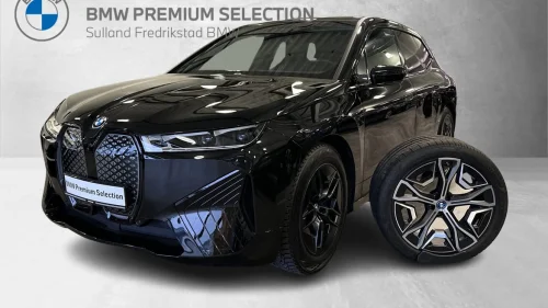 BMW iX xDrive50 xDrive50,Fully Charged,Sport-pakke,Tilh.f,Luft,Bakhj.s