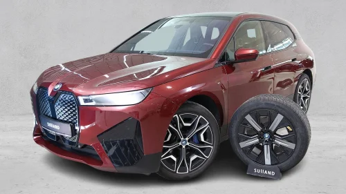 BMW iX xDrive50 | LUFT | BAKHJULSVING | PANO | LASER | SOFTCLOSE |