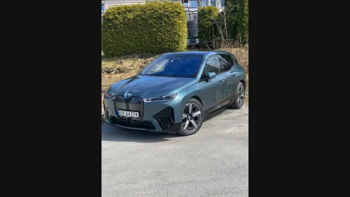 BMW iX xDrive50 xDrive50 Fully Charged 21+21/SPORTSPAKKE/KROK/PANO++