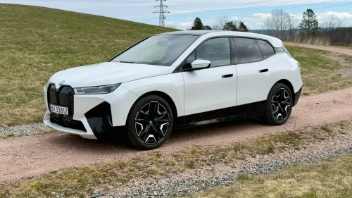 BMW iX xDrive50 xDrive50 Fully Charged - 1 EIER - 200K GARANTI