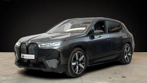 BMW iX xDrive50 H-Feste Laserlys 4-hjulstyring Sportspakke Soltak