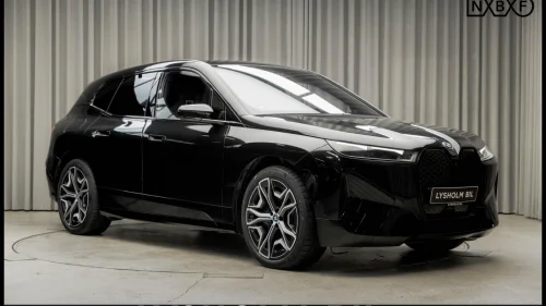 BMW iX xDrive50 xDrive50/FullyCharged/Luft/4-hjulstyring/H&K/Krok/Pano
