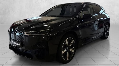 BMW iX xDrive50 50 xDrive 523HK m/ ACC Laser SkyLounge Softclose Krok