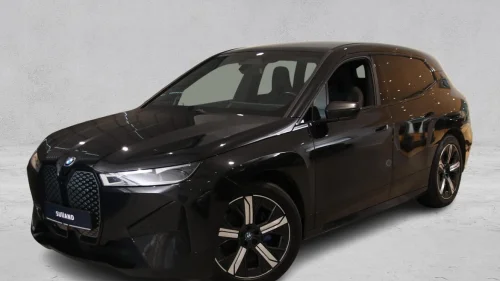 BMW iX xDrive50 xDrive50 | BAKHJULSVING | LUFT | SOFTCLOSE | LASER