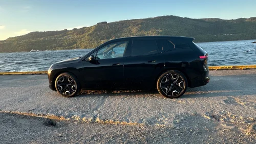 BMW iX xDrive50 xDrive50 FC/Luft/Pano/Krok/bakhj.styr/HK/SoftClose