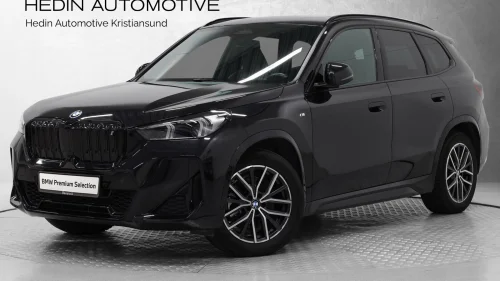 BMW iX1 xDrive30 xDrive30 Fully Charged/Panorama/Harman/Head Up++