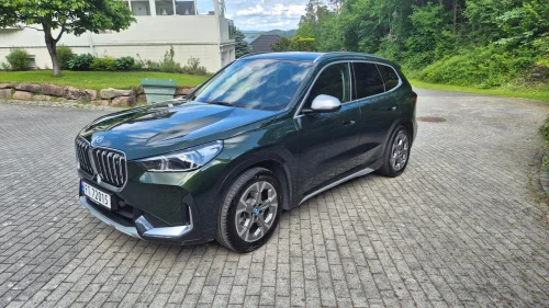 BMW iX1 xDrive30 BMW iX1 xDrive30 x Line