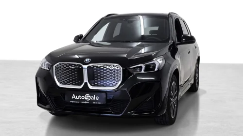 BMW iX1 xDrive30 Fully Charged M-Sport/Panorama/Head-Up/Krok/S+V