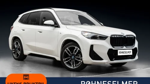 BMW iX1 xDrive30 AWD/M-sport/HK/Skinn/360/El.krok/Soltak/S+V/Pen!