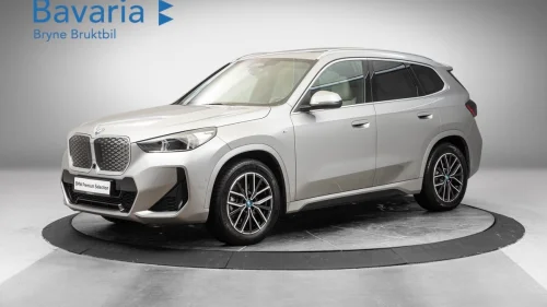 BMW iX1 xDrive30 xDrive30 Fully Charged Premium E. (K)