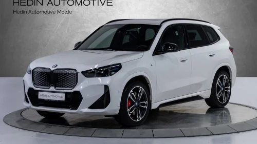 BMW iX1 xDrive30 xDrive30 Fully Charged Premium E. (K)