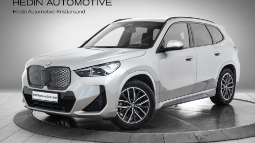BMW iX1 xDrive30 xDrive30 Fully Charged Premium E. (K)