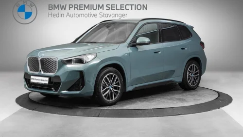 BMW iX1 xDrive30 xDrive30 Fully Charged Premium E. (K)