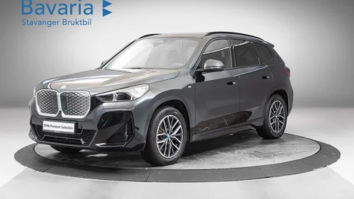 BMW iX1 xDrive30 xDrive30 Fully Charged Premium E. (K)