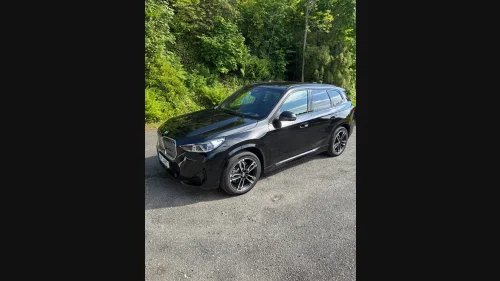 BMW iX1 xDrive30 xDrive30 Fully Charged Premium E. (K)