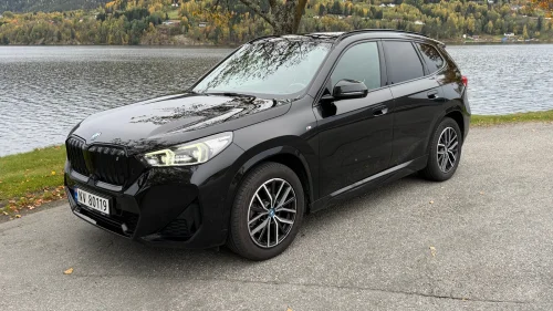 BMW iX1 xDrive30