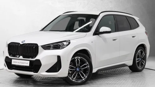 BMW iX1 xDrive30 xDrive30 Fully Charged /M-SPORT/H.FESTE/HARMAN