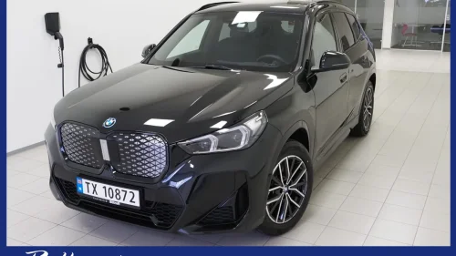 BMW iX1 xDrive30 iX1