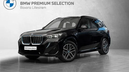 BMW iX1 xDrive30 xDrive30 M-Sport,ACC,H/K,HeadUP,Hengerfeste