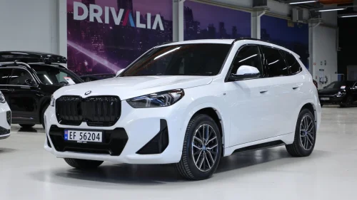 BMW iX1 xDrive30 Fully Charged/M-Sport/Harman/Panorama/Krok