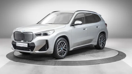 BMW iX1 xDrive30 Harman Head Up El Krok ++++