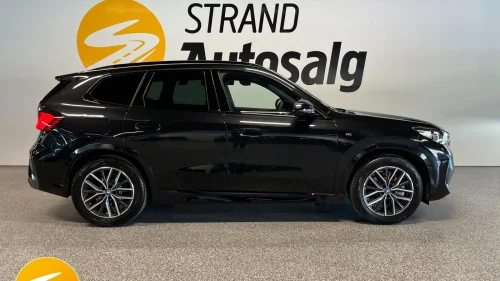 BMW iX1 xDrive30 xDrive30 Fully Charged M-Sport Norsk Krok HUD ACC H/K