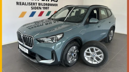 BMW iX1 xDrive30 313 HK XDRIVE30/SKINN/PANORAMA/EL.KROK