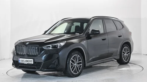 BMW iX1 xDrive30 XDRIVE30 FULLY CHARGED M-SPORT HENGERFESTE ACC HARMAN/K