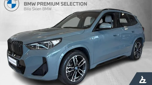 BMW iX1 xDrive30 xDrive30 M-Sport Krok Harman Panorama Skinn