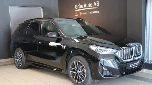 BMW iX1 xDrive30 xDrive30 Fully Charged ,H&K,Hud,Krok,BSI