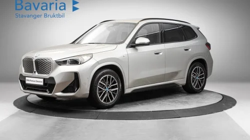 BMW iX1 xDrive30 xDrive30 Fully Charged Premium E. (K)