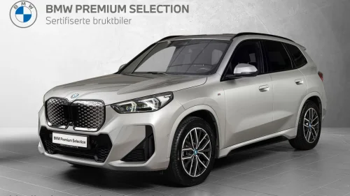 BMW iX1 xDrive30 xDrive30 Fully Charged Premium E. (K)