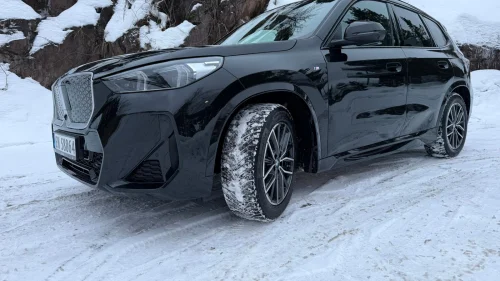 BMW iX1 xDrive30 xDrive30 Fully Charged Premium E. (K)