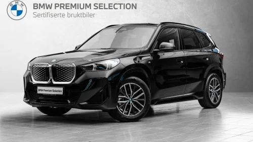 BMW iX1 xDrive30 xDrive30 Fully Charged M-Sport,ACC,Krok,ELstol,H/K++