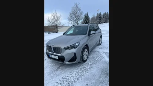 BMW iX1 xDrive30 xDrive30 Fully Charged Premium E. (K)