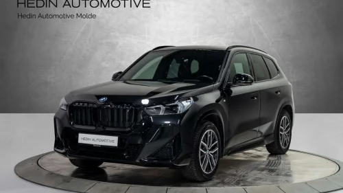 BMW iX1 xDrive30 xDrive30 Fully Charged, Panorama, Harman, Krok +++