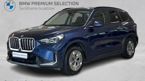 BMW iX1 xDrive30 Charged Plus | 4x4 | H/K | Krok | Serviceavtale