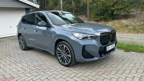 BMW iX1 xDrive30