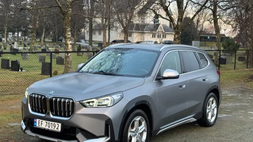 BMW iX1 xDrive30 xDrive30 Charged Plus (K)