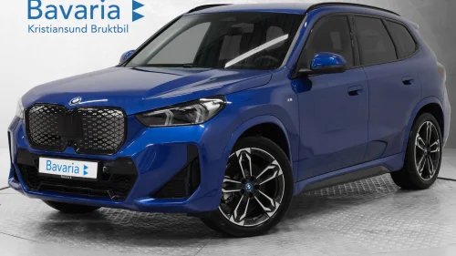 BMW iX1 xDrive30 xDrive30 Fully Charged /M-SPORT/H.FESTE/HARMAN
