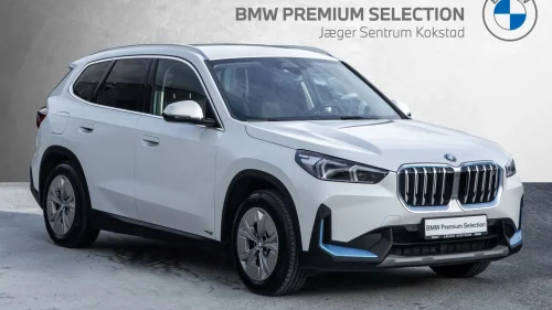 BMW iX1 xDrive30 xDrive30 Hengerfeste Sportsseter Nøkkelfri tilgang.