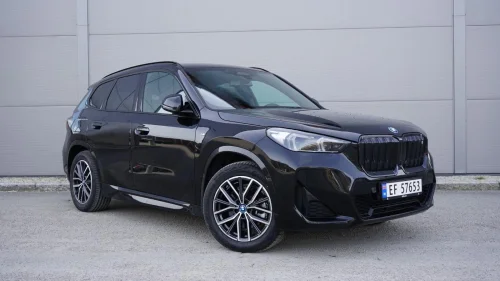 BMW iX1 xDrive30 xDrive30 Fully Charged, M-Sport, ACC, H&K, HUD, Krok ++