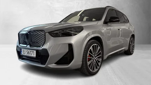 BMW iX1 xDrive30 xDrive30 Fully Charged M-Sport PRO | Topputstyrt
