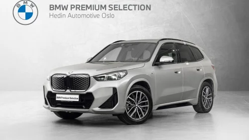 BMW iX1 xDrive30 xDrive30 Fully Charged, M-Sport, Harman, El-sete, ACC++