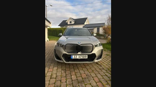 BMW iX1 xDrive30 xDrive30 Fully Charged M style med 4 års serviceavtale