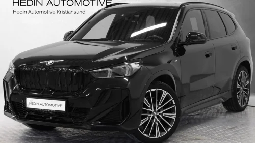 BMW iX1 xDrive30 xDrive30 Fully Charged/20"/Panorama/Harman+++