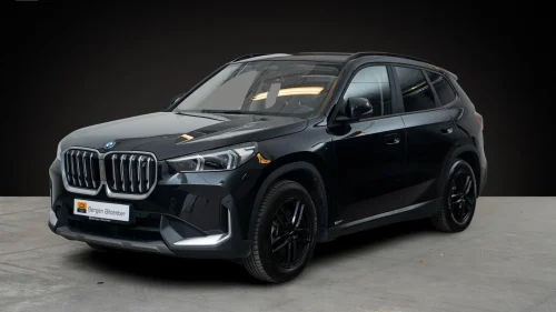 BMW iX1 xDrive30 xDrive30 Charged Sportsseter Krok Adaptive LED